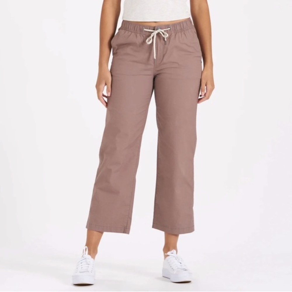 NWT- Vuori Ripstop Pants - wide leg in HAZEL size MEDIUM